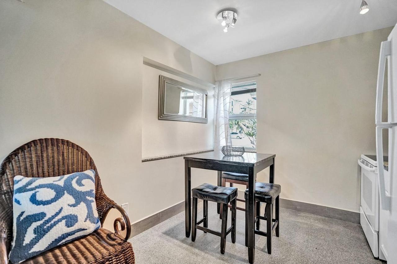 Appartamento Downtown Hollywood Holiday Retreat Dania Beach Esterno foto